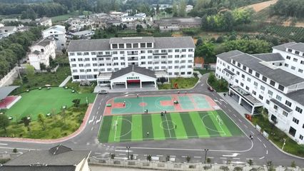 北纬27°劳动培训基地